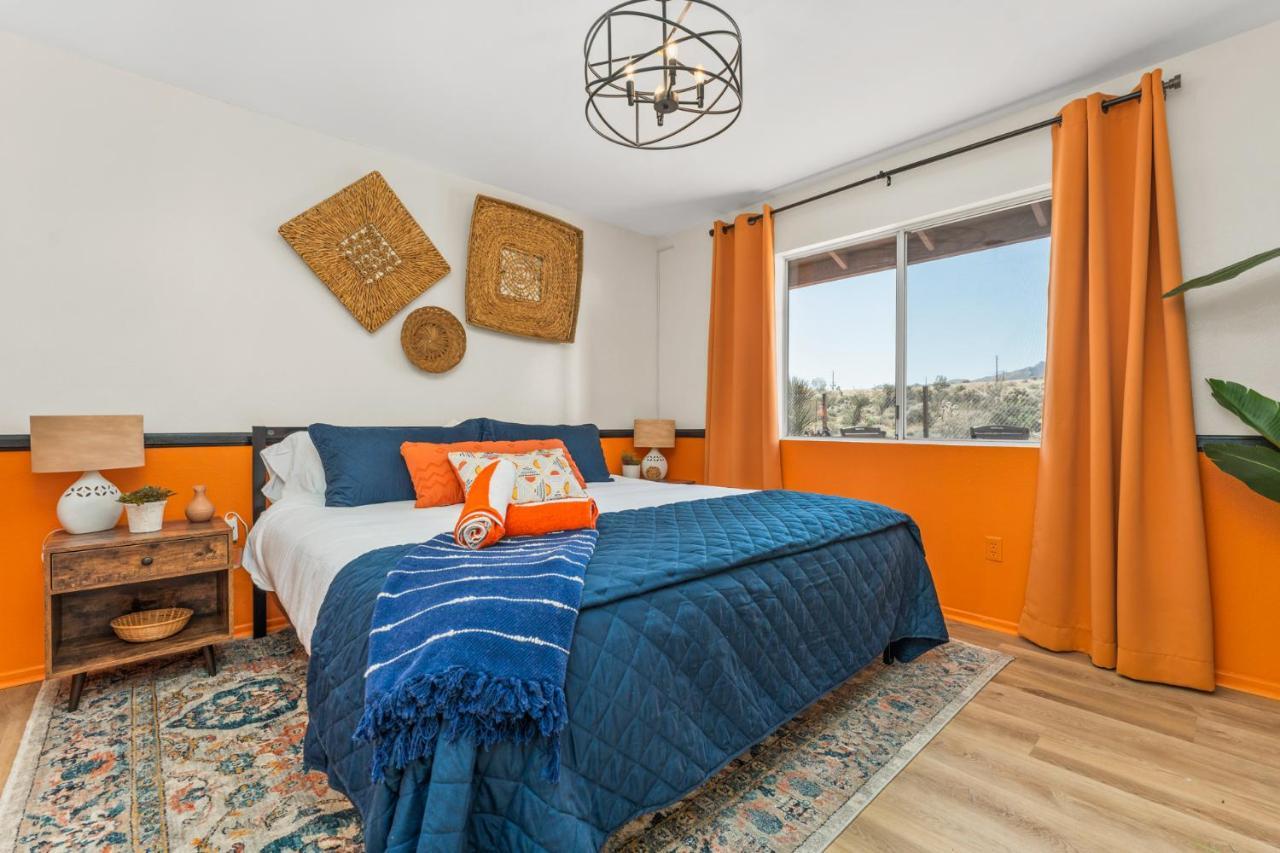 Hot Tub, Games, King Bed, Fire Pit, Bbq Grill, Minutes From National Park And Views Villa Joshua Tree Luaran gambar